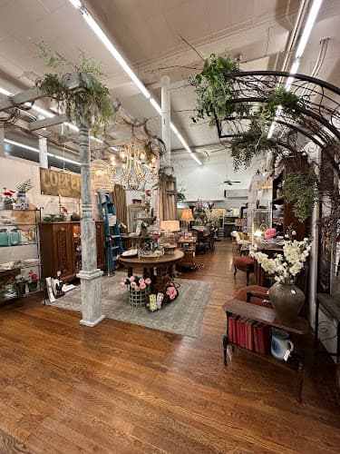 With Willing Hands Antiques storefront